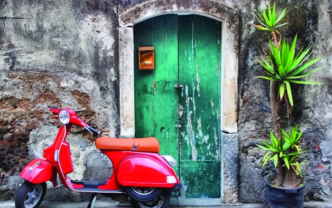 Vespa: Cuộc cách mạng về văn hóa và thiết kế