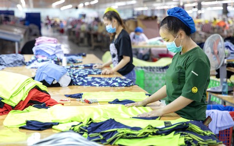 Cờ vua gian lận bằng công nghệ