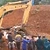 Nhà đang xây đổ sập vào nhà hàng xóm khiến 2 cha con thiệt mạng tại Đắk Lắk