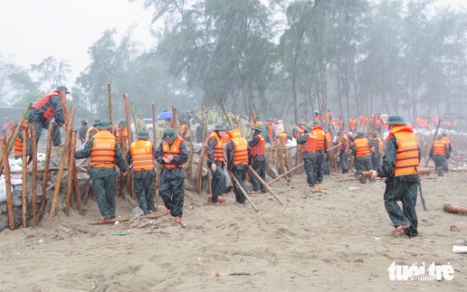 Storm Kajiki nears central Vietnam, nearly 30,000 residents evacuated