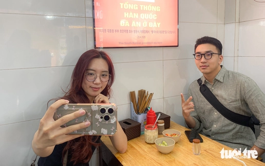 Hanoi 'pho' restaurant draws crowds after South Korea’s Lee Jae Myung visit