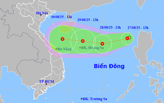 New tropical depression forms in East Vietnam Sea