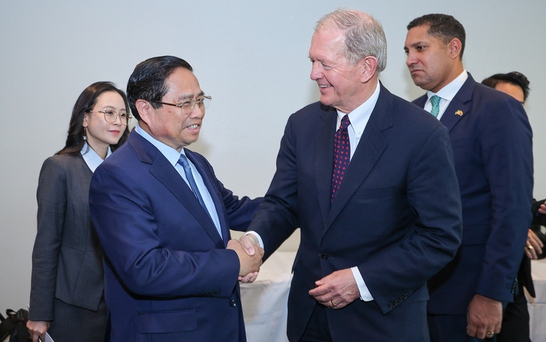 Vietnamese PM urges Swedish firms to boost high-tech investment in Vietnam