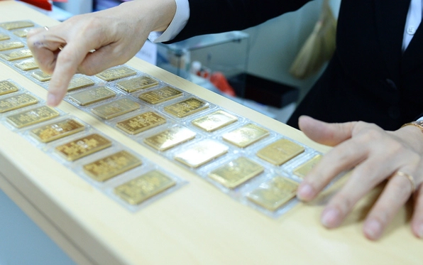 Giá vàng thế giới tiến sát 5.100 USD/ounce, trong nước lên 176,5 triệu đồng/lượng