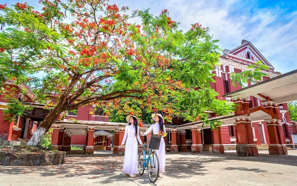Quốc Học, ngôi trường đặc biệt của hiền tài nước Việt - Kỳ 2: Ngôi trường hiện đại với tầm nhìn trăm năm