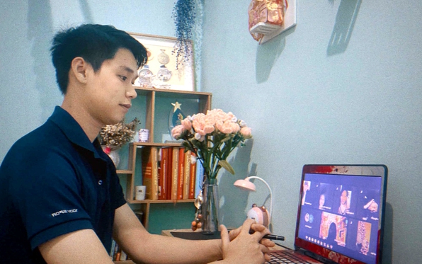 Lớp học luyện thi 0 đồng của anh cảnh sát