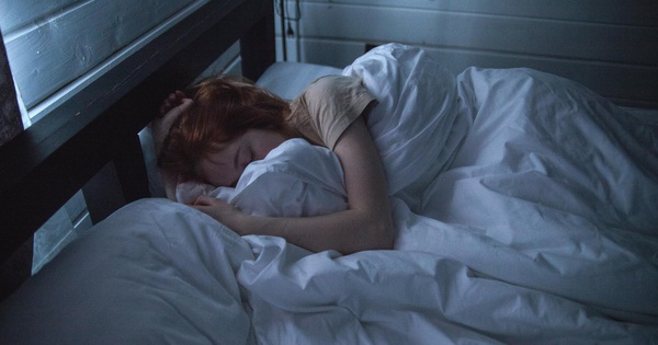 Vì sao có người hay nói mớ khi ngủ?