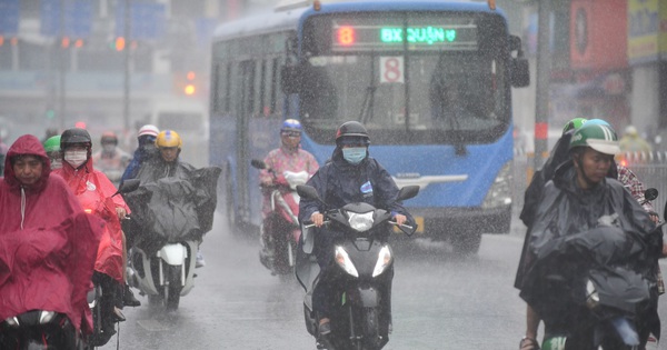 Unseasonal rains forecast for Ho Chi Minh City at Christmas