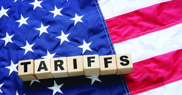 Khi ông Trump thích "vờn giỡn" với thuế quan