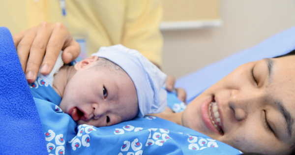 Joy overflows as newborns welcome first moments of 2026 in Ho Chi Minh City