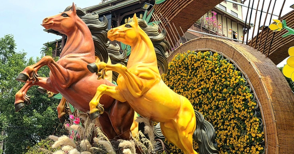 Breakfast @ Tuoi Tre News &mdash; February 15