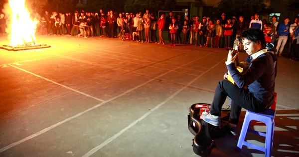 Vietnamese returns home through music