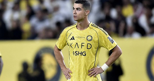 알리야드 대 알나스르 경기 관련 이미지