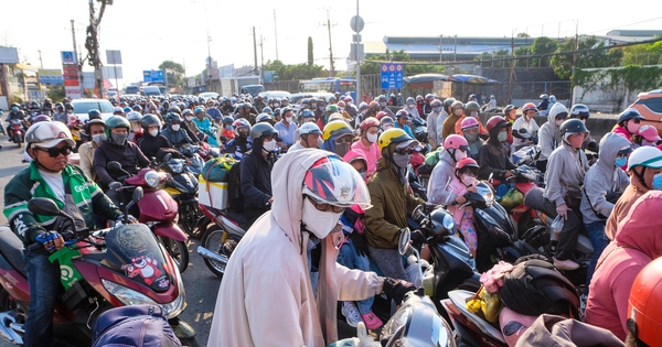 Breakfast @ Tuoi Tre News &mdash; February 23