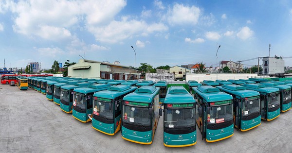 Ho Chi Minh City to launch 25 new electric bus routes