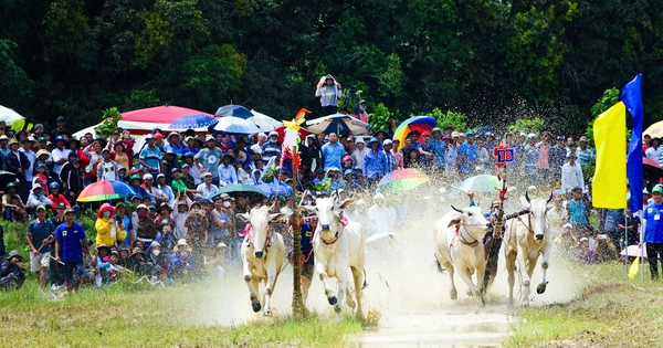 Breakfast @ Tuoi Tre News - March 19