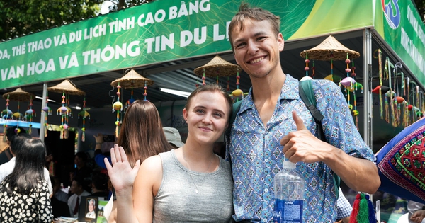 Gallery - Ho Chi Minh City opens tourism festival to kick-start summer travel promotion