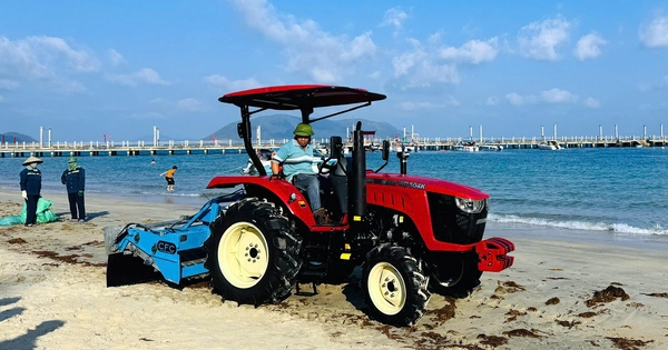 Breakfast @ Tuoi Tre News &mdash; April 3