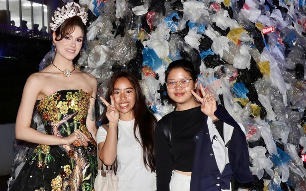 Khi rác 'nở hoa': Triển lãm nghệ thuật từ phế liệu hút sinh viên TP.HCM