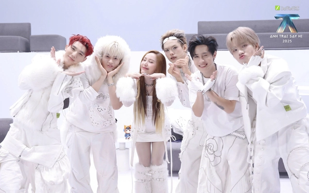 Đội Robber đưa Băng mũ rơm One piece lên sân khấu livestage 3 Anh trai say hi