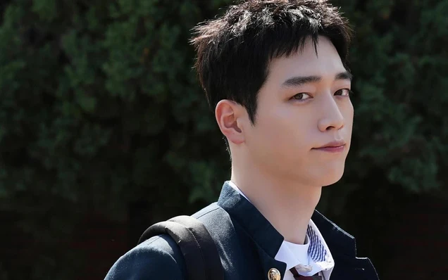 Seo Kang Joon trở lại màn ảnh nhỏ; AKMU rời YG sau 12 năm
