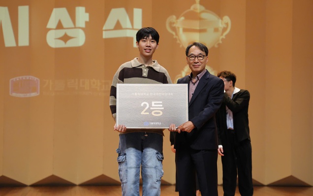 Chàng trai Hưng Yên hút triệu view khi giới thiệu về Việt Nam ở Hàn Quốc