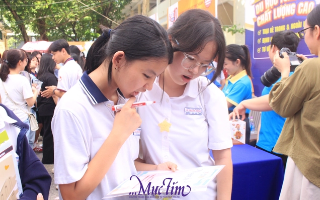 Điểm danh 10 trường có tỉ lệ chọi lớp 10 năm 2025 cao nhất Hà Nội