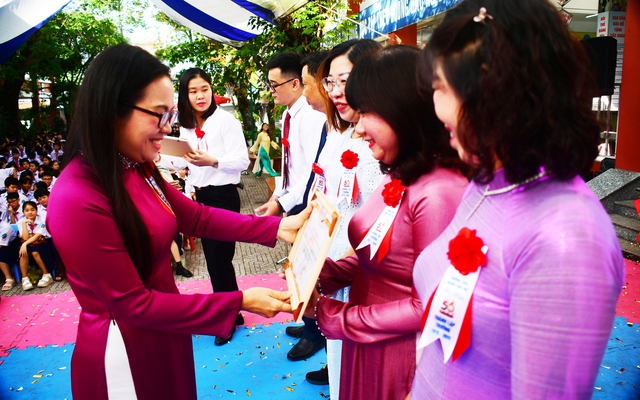 Trường THCS Hoàng Văn Thụ viết tiếp hành trình 50 năm tự hào