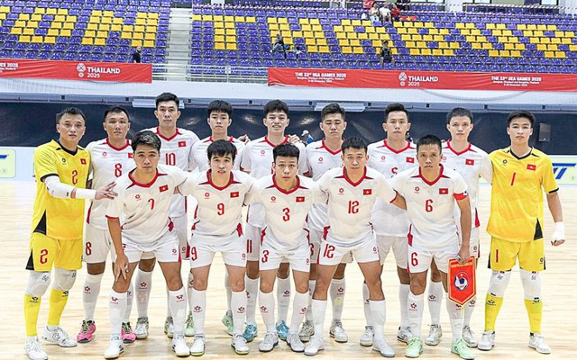 Futsal nam Việt Nam thắng tối thiểu Indonesia tại SEA Games 33