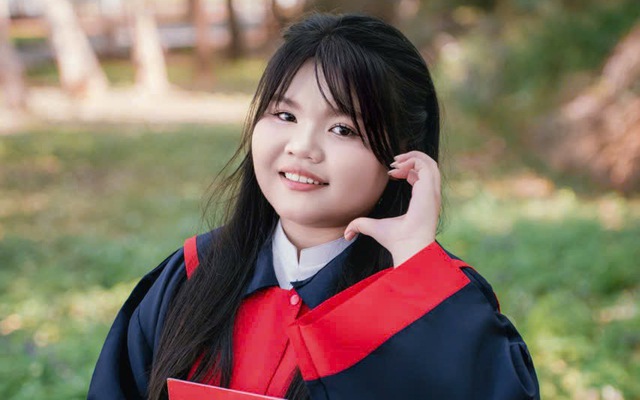 Nữ sinh chuyên hóa đạt giải nhất học sinh giỏi thành phố môn địa