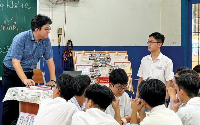 Teen đan len, bán trà sữa, xây dựng kế hoạch tài chính cá nhân