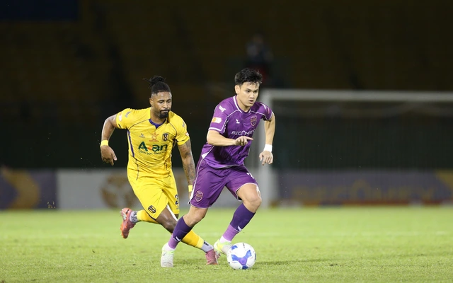 Bảng xếp hạng V-League 1 vòng 25: Becamex TP.HCM bị đẩy xuống áp chót