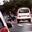  Clip xe cứu thương va chạm xe máy ở TP.HCM, cảnh sát giao thông đang xác minh