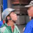 Clip thanh niên mặc đồ xe ôm công nghệ đập kính xe tải, công an đang xác minh