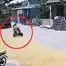 Xe tải tông 2 mẹ con tử vong, khu vực tai nạn có phơi lúa gần nửa lòng đường