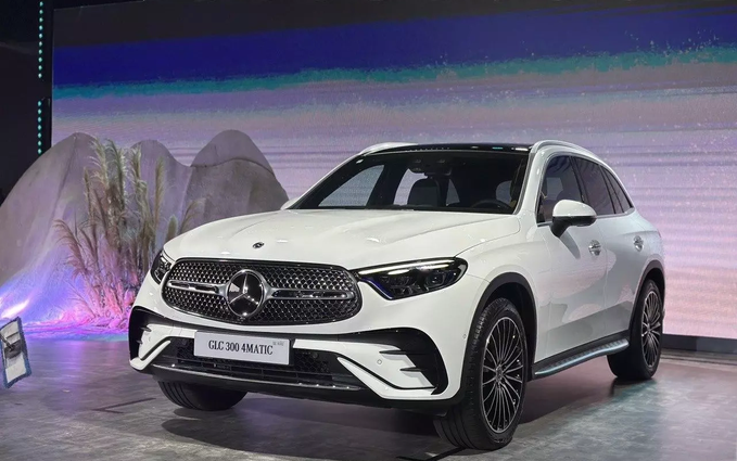 Mercedes-Benz GLC 300 4MATIC