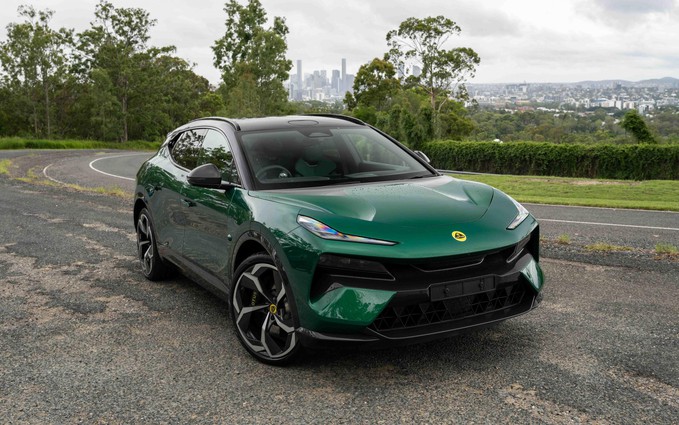 Việt Nam sắp có xe Lotus bán chính hãng: Dễ có cả xe điện, thách thức Porsche, Audi, Mercedes