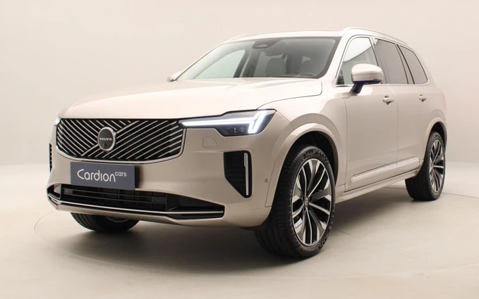 Volvo XC90 2026 dự kiến bán ở Việt Nam với giá thấp hơn bản cũ nửa tỉ đồng