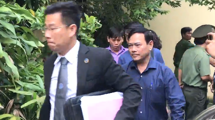 Video: Ông Nguyễn Hữu Linh lĩnh 1 năm 6 tháng tù - Tuổi Trẻ Online