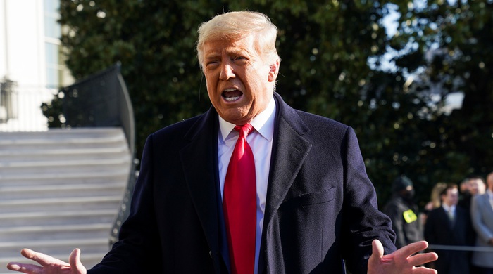 Tống thống Donald Trump từ chối trả lời từ chức năng hay không - Tuổi Trẻ Online