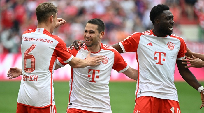 Bayer Leverkusen đang đứng thứ 4 trên bảng xếp hạng với 13 điểm