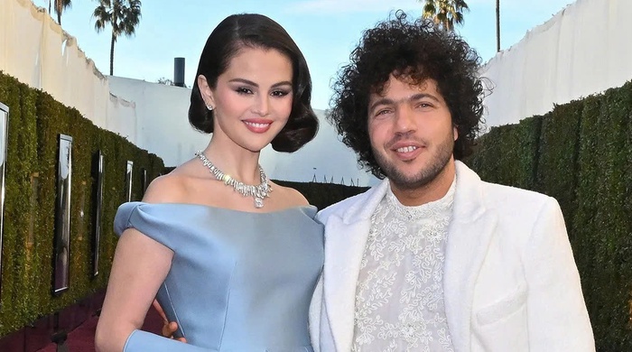 Selena Gomez muốn có con sau đám cưới nhưng không thể mang thai vì bị bệnh  lupus ban đỏ - Tuổi Trẻ Online