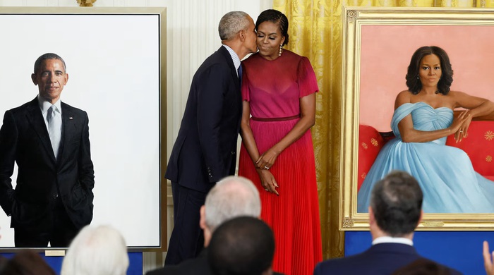 Bà Michelle nói gì khi bị nghi đã ly hôn với cựu tổng thống Obama? - Tuổi  Trẻ Online