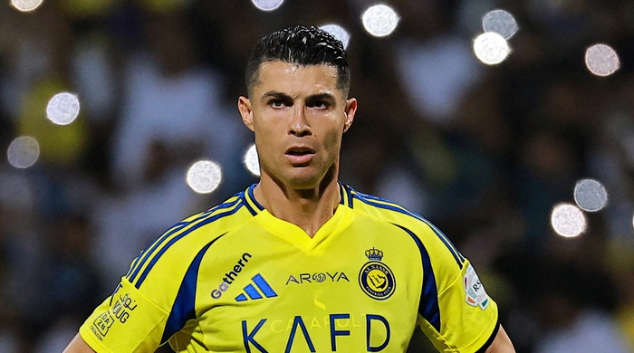 Ronaldo 'nổi loạn', từ chối thi đấu cho Al Nassr 