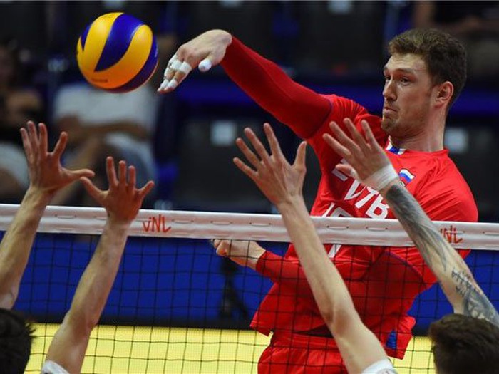 külotlu çorap jinsiy aloqa videolarini tomosha qiling