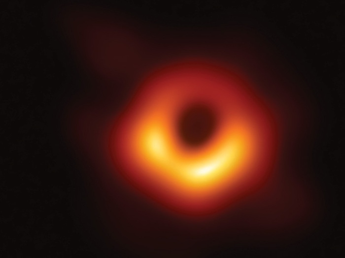 Ảnh chụp hố đen M87 được bình chọn là đột phá khoa học năm 2019 - Tuổi Trẻ  Online