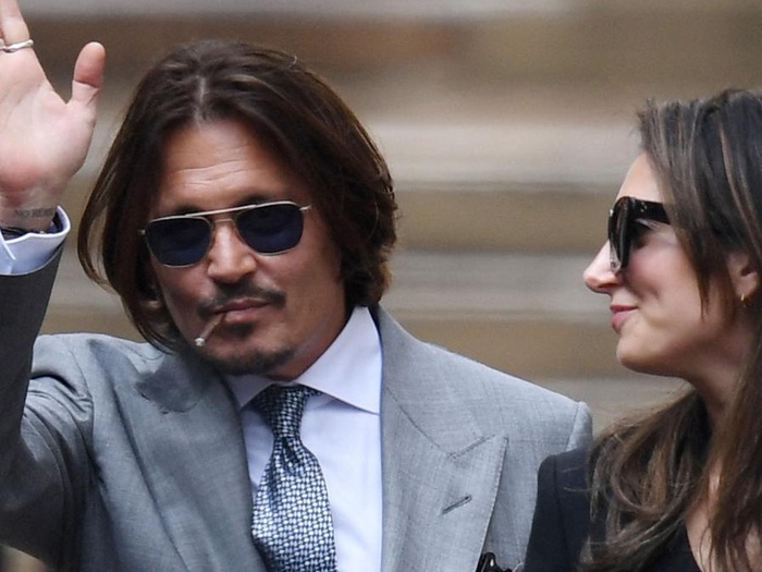 Johnny Depp có tình mới sau vụ kiện chấn động nhưng 'không nghiêm túc' -  Tuổi Trẻ Online