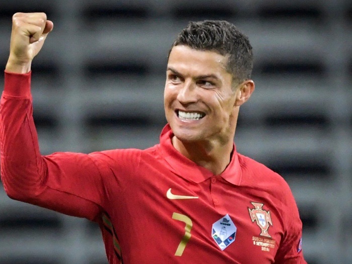 Ronaldo là VĐV được tìm kiếm nhiều nhất trên Google trong 25 năm - Tuổi Trẻ Online