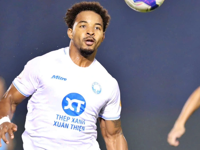 Malaysia tố ĐT Việt Nam 'd&ugrave;ng chi&ecirc;u tr&ograve;', Nguyễn Xu&acirc;n Son bất ngờ bị nhắc t&ecirc;n