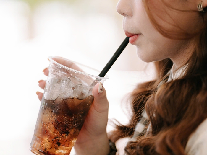 Từ trà sữa, nước ngọt đến bệnh tật bủa vây - Tuổi Trẻ Online